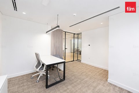 Office in Sheikh Zayed Road, Dubai 1064.9 sq.m. № 109342 - photo 6