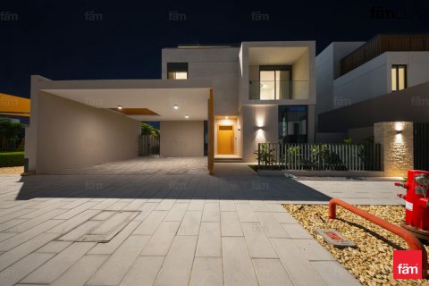 Villa en Dubai, 4 dormitorios, 456.9 m², № 109347 - foto 12