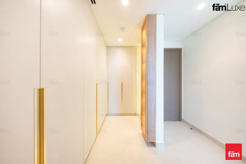 Villa en Dubai, 4 dormitorios, 456.9 m², № 109347 - foto 29