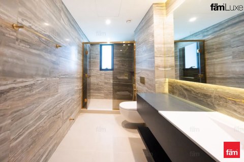 Villa en Dubai, 4 dormitorios, 456.9 m², № 109347 - foto 19