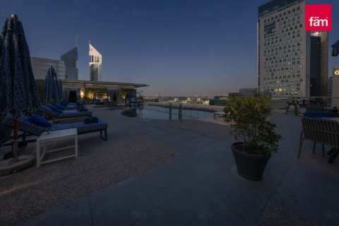 Apartment in DIFC, Dubai 1 bedroom, 84 sq.m. № 109343 - photo 24