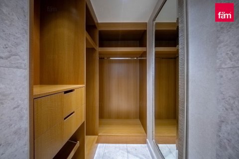 Apartment in DIFC, Dubai 1 bedroom, 84 sq.m. № 109343 - photo 20