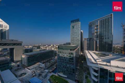 Apartment in DIFC, Dubai 1 bedroom, 84 sq.m. № 109343 - photo 19