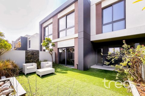 Villa in Dubai South (Dubai World Central), Dubai 3 bedrooms, 150.5 sq.m. № 136283