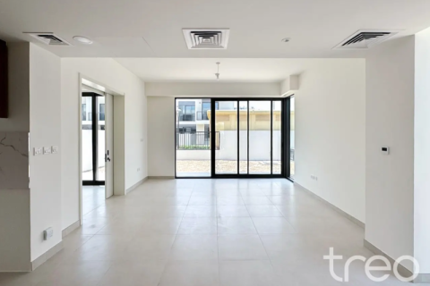 Townhouse in Town Square, Dubai 4 bedrooms, 215.72 sq.m. № 136284