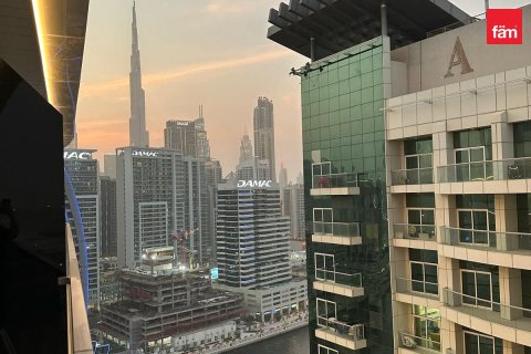 Appartement à Business Bay, Dubai, 1 chambre, 113.9 m², № 124250 - photo 16
