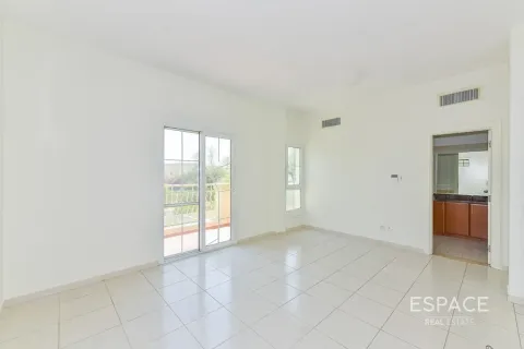 Townhouse in Springs 12, The Springs, Dubai 3 bedrooms, 209 sq.m. № 122866 - photo 9
