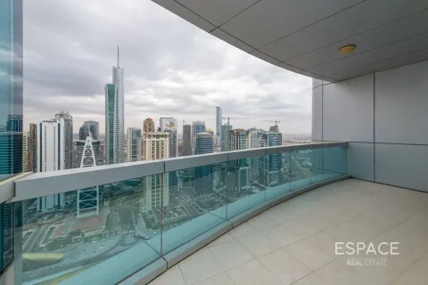 Apartment in Dubai Marina, Dubai 4 bedrooms, 228 sq.m. № 122864 - photo 10