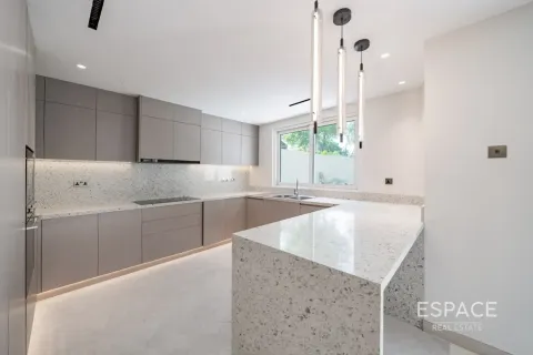 Villa à Springs 8, The Springs, Dubai, 3 chambres, 228 m², № 122865