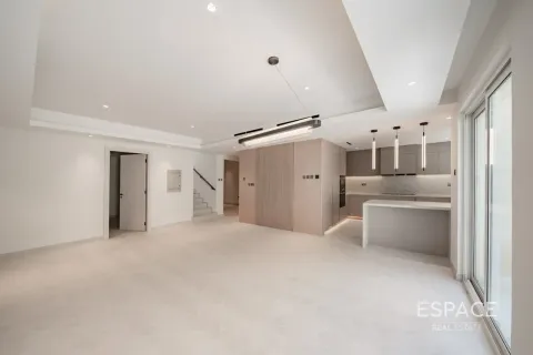 Villa à Springs 8, The Springs, Dubai, 3 chambres, 228 m², № 122865 - photo 2