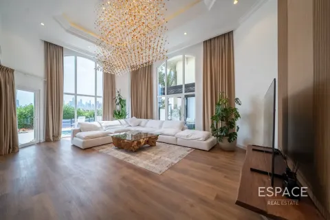 Villa in Palm Jumeirah, Dubai 4 bedrooms, 465 sq.m. № 122863 - photo 3