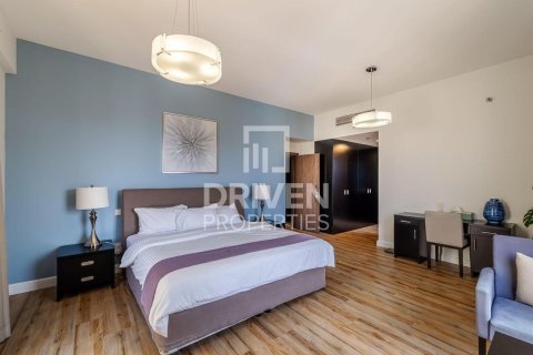 Apartment in Shams, Jumeirah Beach Residence, Dubai 3 bedrooms, 175.03 sq.m. № 128908 - photo 13