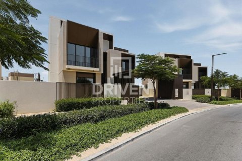 Villa in Dubai Hills Estate, Dubai 5 bedrooms, 853.59 sq.m. № 128901 - photo 30