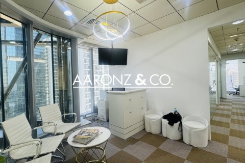 Bureau à Business Bay, Dubai, 101.9 m², № 78282 - photo 2