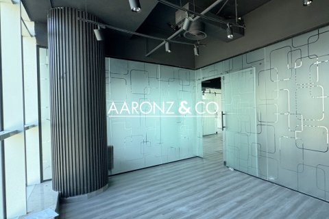 Office in Business Bay, Dubai 105 sq.m. № 78280 - photo 3