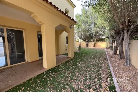 Снять в аренду таунхаус в Арабиан Ранчес, Дубай: 3 спальни, 301м², № 71270 - фото 11