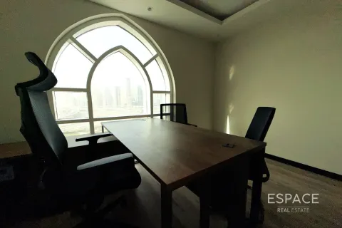 Office in Jumeirah Lake Towers, Dubai 71 sq.m. № 71269 - photo 8