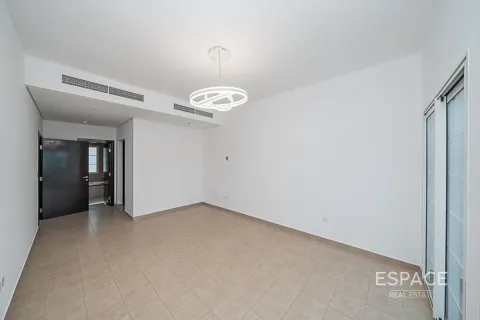 Снять в аренду таунхаус в Jumeirah Village Triangle, Дубай: 2 спальни, 275м², № 71268 - фото 11