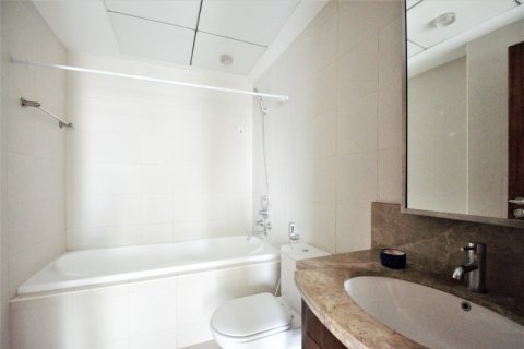 Apartamento en Downtown Dubai (Downtown Burj Dubai), Dubai, 1 dormitorio, 78 m², № 84450 - foto 13