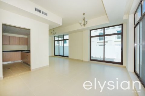 Купить виллу в District 11, Мохаммед Бин Рашид Сити, Дубай: 4 спальни, 288м², № 37889 - фото 3