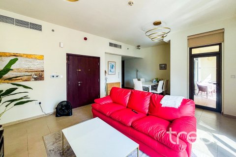Снять в аренду квартиру в Дубае: 2 спальни, 118.54м², № 120264 - фото 4