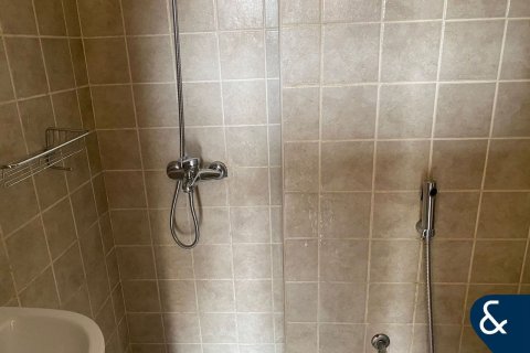 Villa en Jumeirah Village Circle, Dubai, 4 dormitorios, 236 m², № 75674 - foto 7