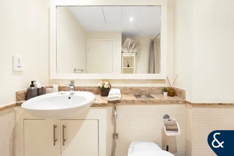 Apartment in Downtown Dubai (Downtown Burj Dubai), Dubai 1 bedroom, 105 sq.m. № 75677 - photo 13