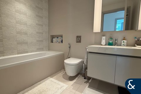 Apartamento en EMAAR Beachfront, Dubai Harbour, Dubai, 1 dormitorio, 75 m², № 75679 - foto 8