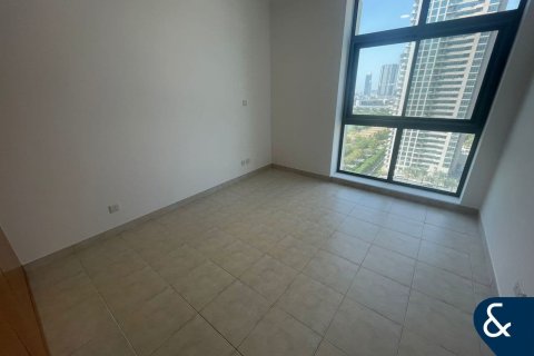Apartment in The Views, Dubai 2 bedrooms, 124 sq.m. № 99117 - photo 12