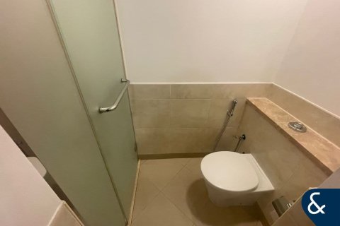 Apartment in The Views, Dubai 2 bedrooms, 124 sq.m. № 99117 - photo 16