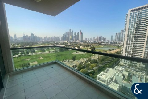 Apartment in The Views, Dubai 2 bedrooms, 124 sq.m. № 99117 - photo 4