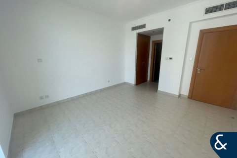 Apartment in The Views, Dubai 2 bedrooms, 124 sq.m. № 99117 - photo 9