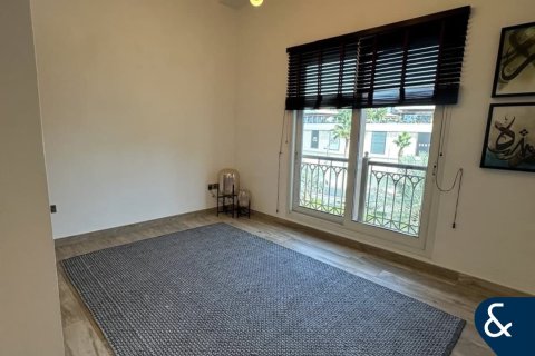 Apartment in Palm Jumeirah, Dubai 2 bedrooms, 181 sq.m. № 99118 - photo 10