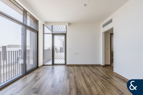 Villa in Al Furjan, Dubai 4 bedrooms, 335 sq.m. № 76069 - photo 21