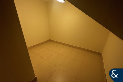 Villa in Mira, Reem, Dubai 3 bedrooms, 235 sq.m. № 76072 - photo 18