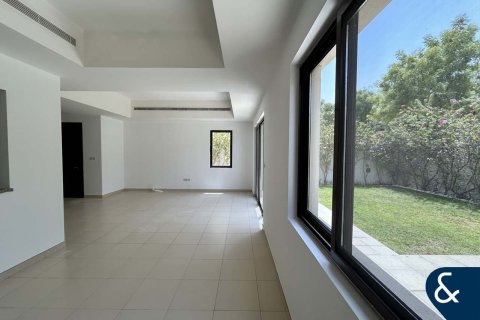 Villa in Mira, Reem, Dubai 3 bedrooms, 235 sq.m. № 76072 - photo 9