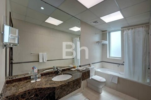 Снять в аренду квартиру в Дубай Марине, Дубай: 2 спальни, 177м², № 57533 - фото 8