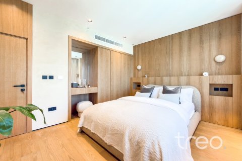 Apartment in Burj Khalifa, Dubai 2 bedrooms, 126.81 sq.m. № 136259 - photo 12