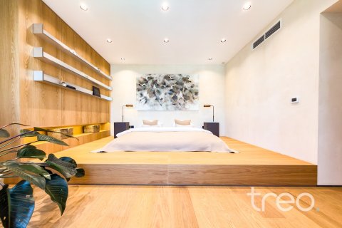 Apartment in Burj Khalifa, Dubai 2 bedrooms, 126.81 sq.m. № 136259 - photo 8