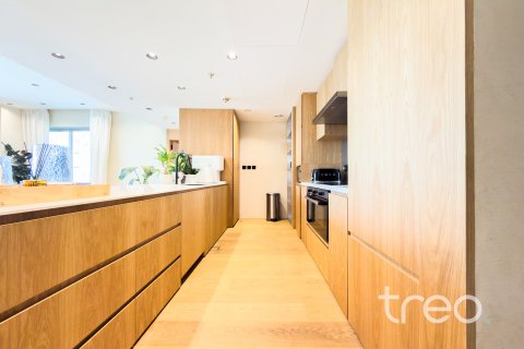 Apartment in Burj Khalifa, Dubai 2 bedrooms, 126.81 sq.m. № 136259 - photo 17