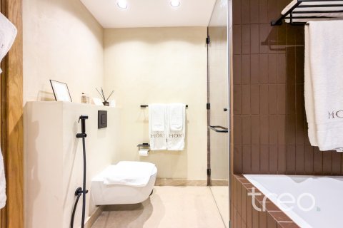 Apartment in Burj Khalifa, Dubai 2 bedrooms, 126.81 sq.m. № 136259 - photo 5