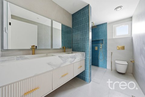 Villa in Meadows, Dubai 5 bedrooms, 84.17 sq.m. № 136258 - photo 13