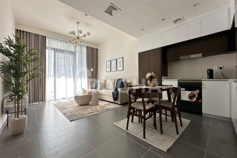 Снять в аренду квартиру в Дубае: 1 спальня, 67.6м², № 6398 - фото 1