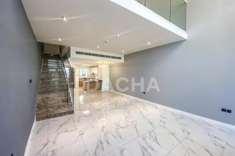 Maison de ville à Rukan, Dubai, 2 chambres, 123.7 m², № 6384 - photo 1
