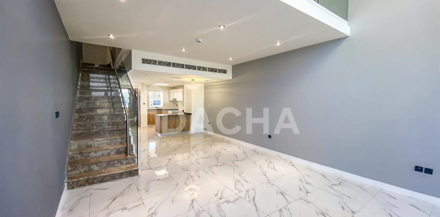 Maison de ville à Rukan, Dubai, 2 chambres, 123.7 m², № 6384