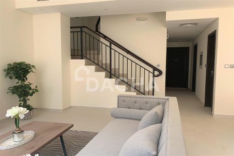 Villa en Pacifica, Dubai, 3 dormitorios, 151.7 m², № 6400 - foto 5