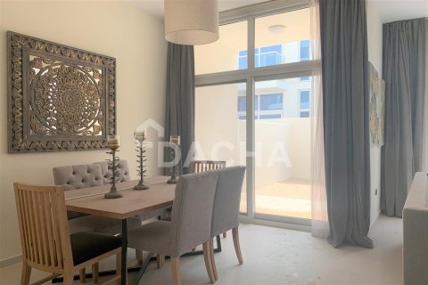 Villa en Pacifica, Dubai, 3 dormitorios, 151.7 m², № 6400 - foto 4