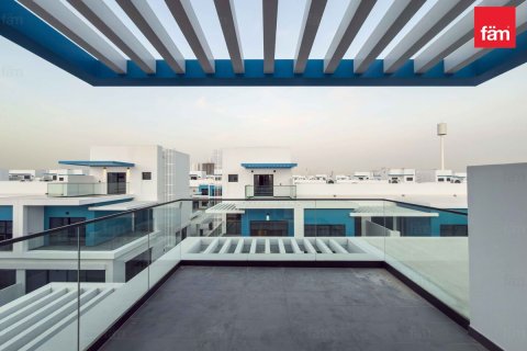 Снять в аренду виллу в Дубае: 5 спален, 219.6м², № 90331 - фото 8