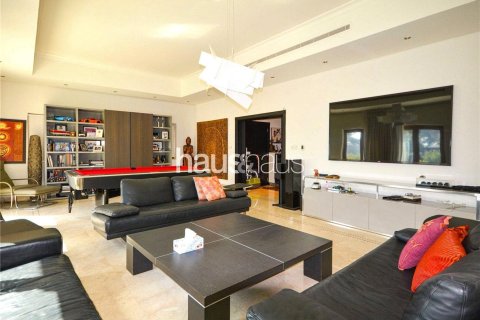 Villa in Al Furjan, Dubai 6 bedrooms, 637 sq.m. № 43357 - photo 8