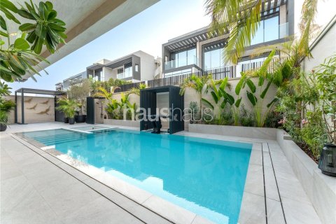 Villa à Al Furjan, Dubai, 5 chambres, 604 m², № 43360 - photo 2